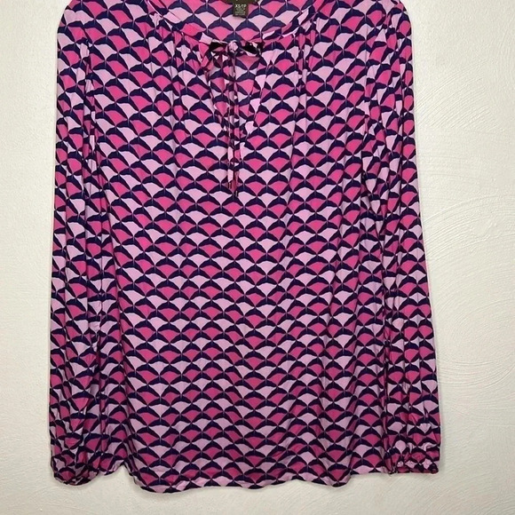 Tommy Bahama Tie Neck Flowy Resort Top Size XS - Picture 4 of 5
